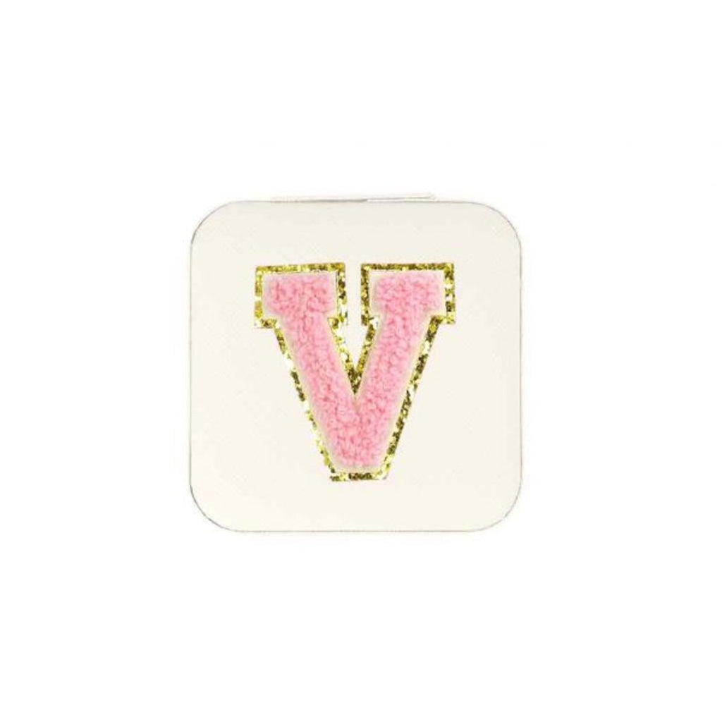 bb-klostermann-schmuckbox-buchstabe-v-C66A18671.jpg