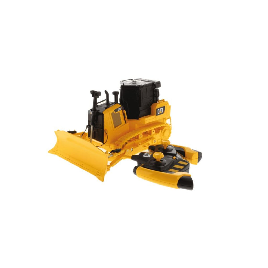 carrera-135-rc-cat-d7e-ED3D7B281.jpg