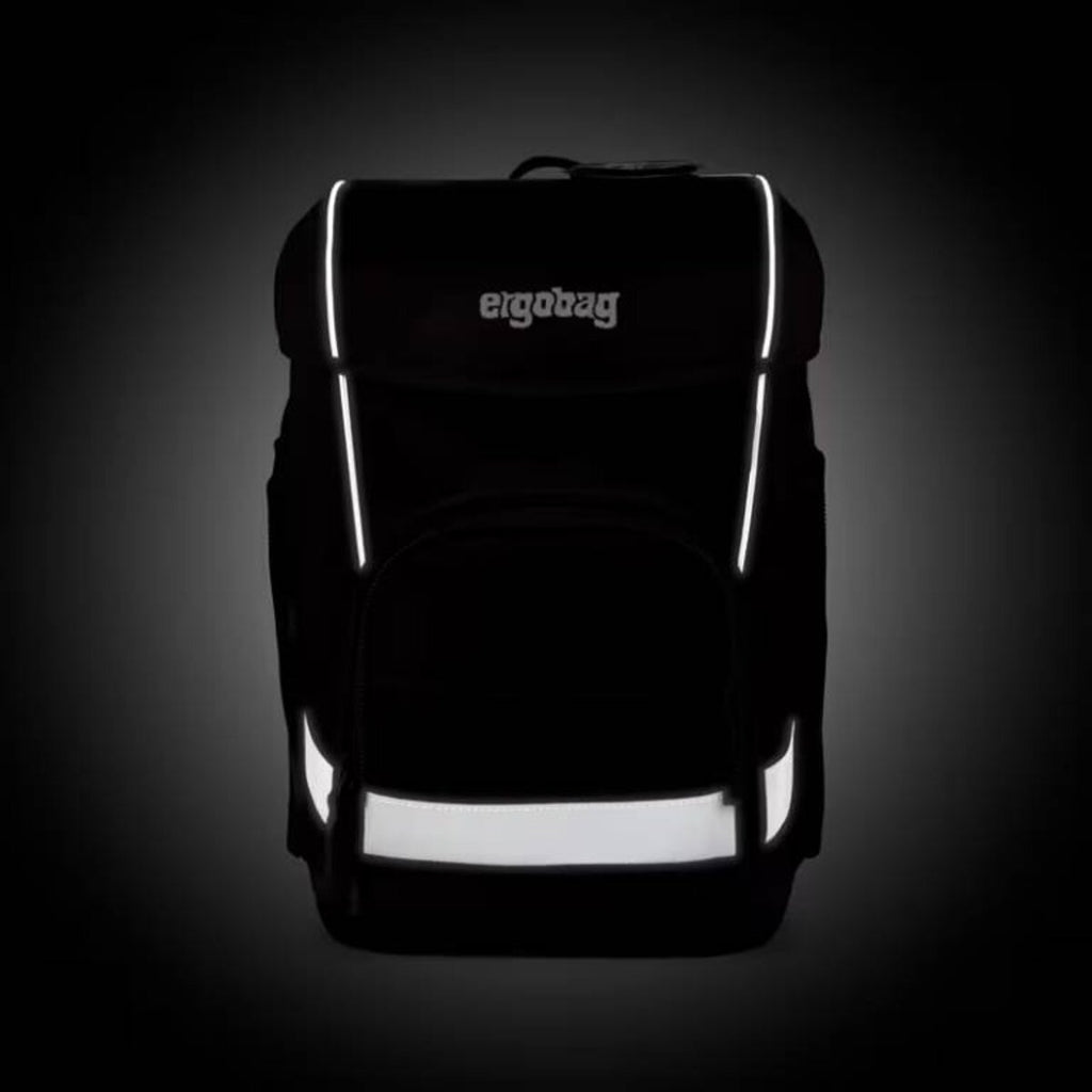 ergobag-cubo-light-schulranzen-set-2A85282D7.jpg