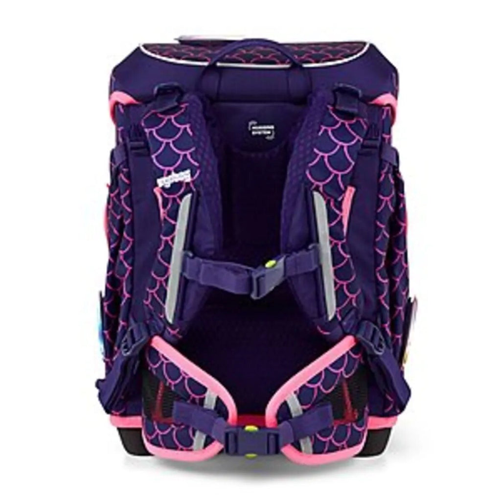 ergobag-cubo-light-schulrucksack-set-DE7F94B14.jpg