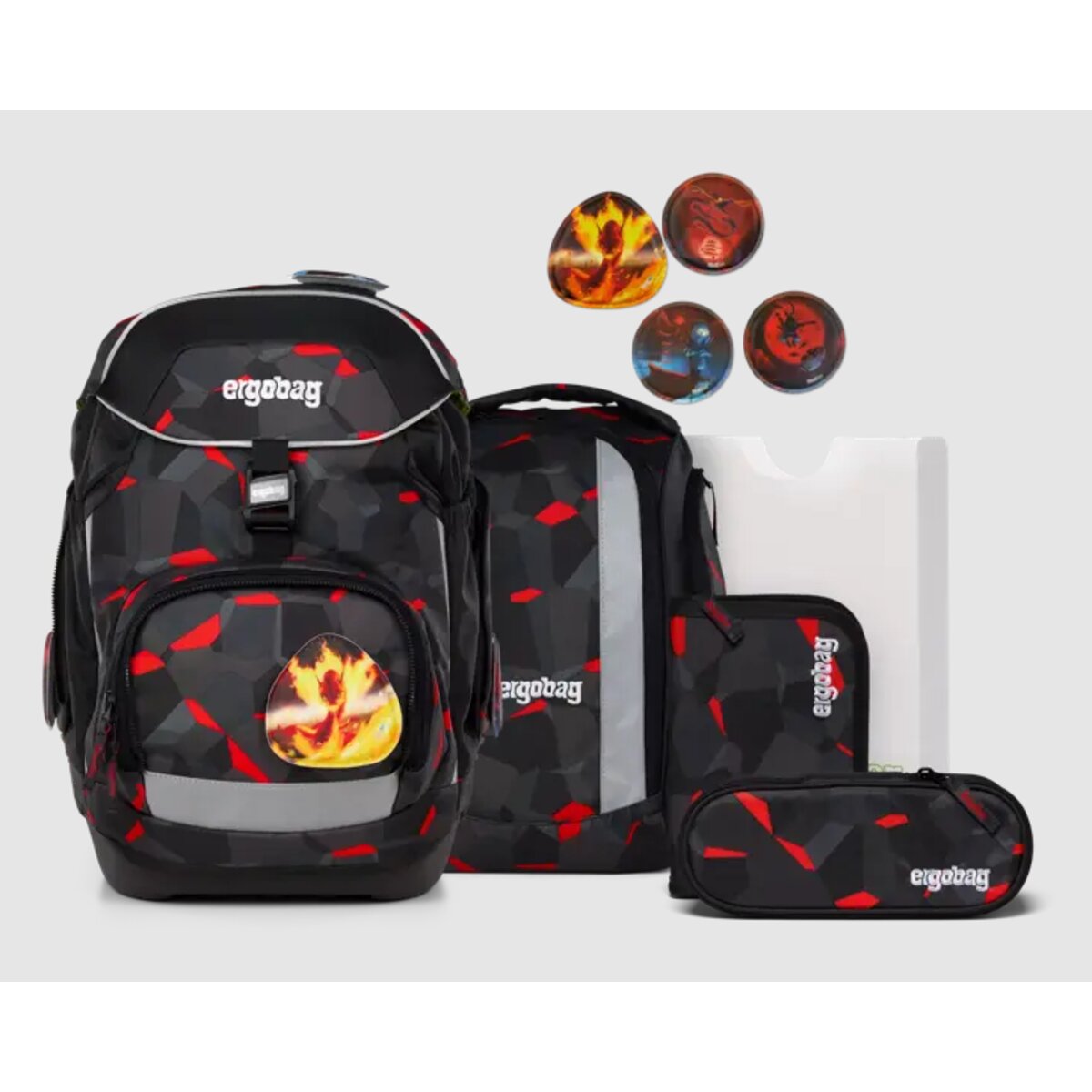 ergobag-pack-schulrucksack-set-taekbaerdo-6FF13ABC1.jpg