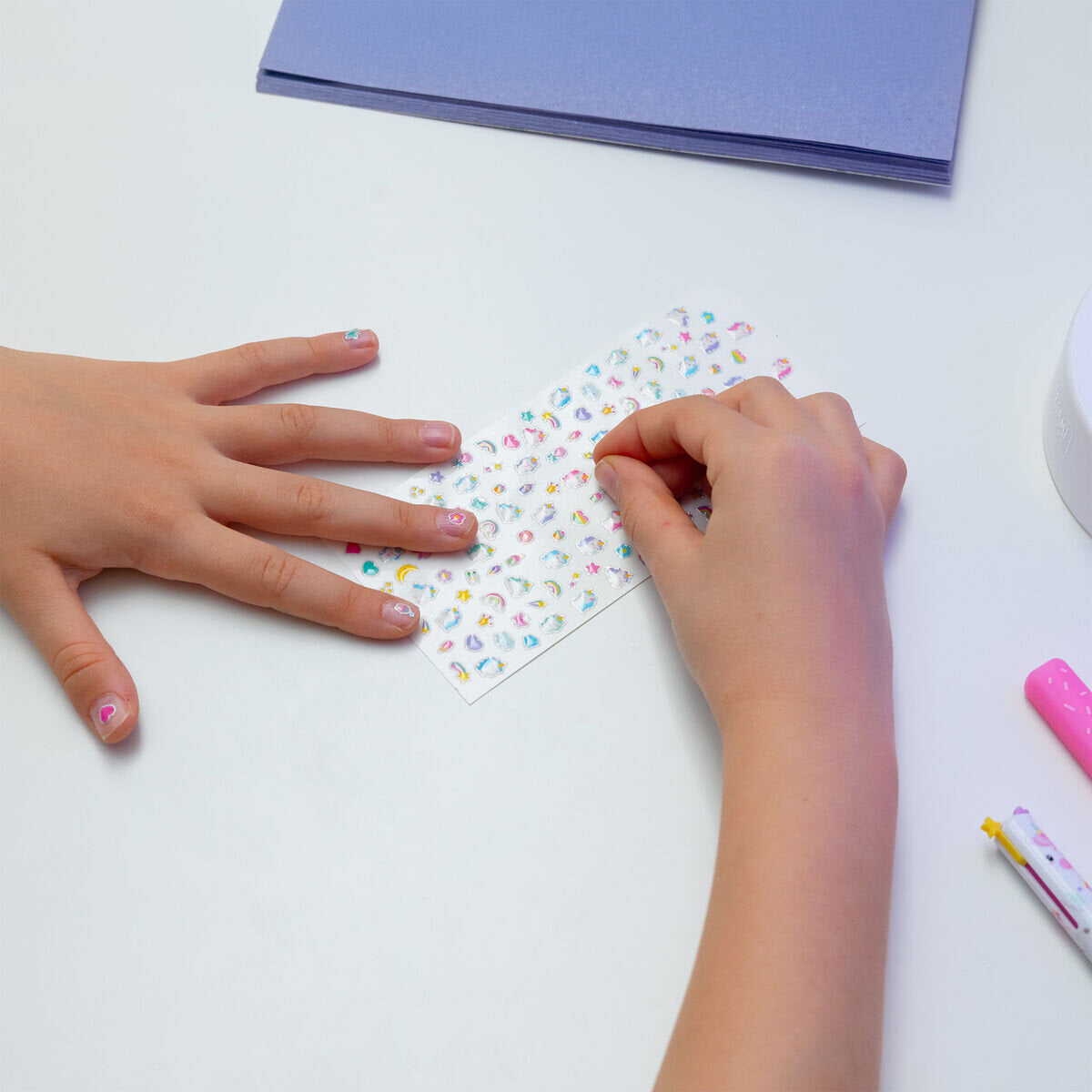 legami-nsk0001-nagelsticker-unicorn--6BEF89C46.jpg