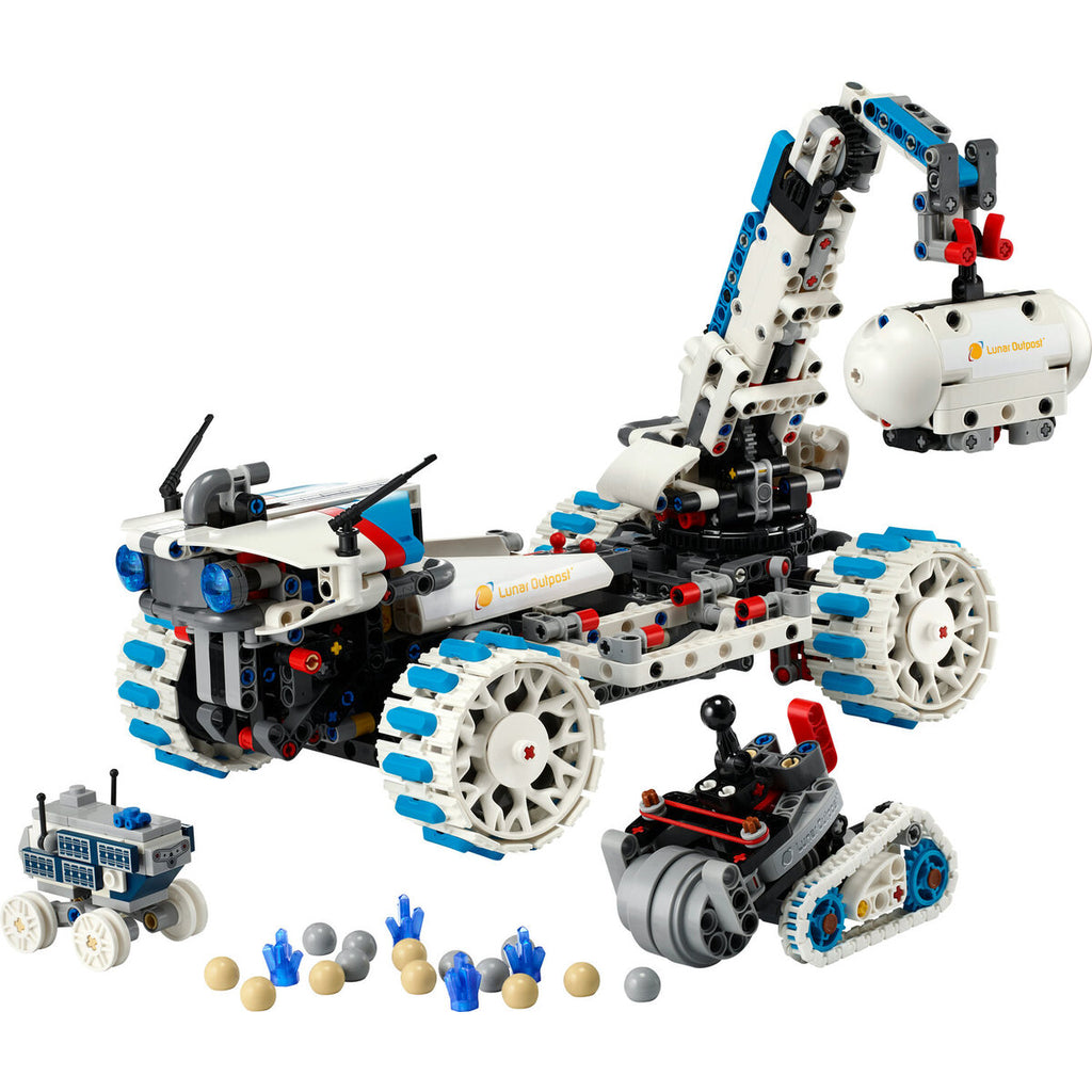 lego-technic-42211-lunar-outpost-5B96DDD73.jpg