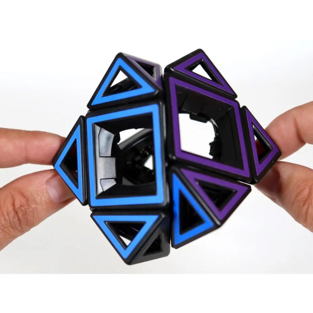 mefferts-hollow-skewb-cube-9DB2B6D13.jpg
