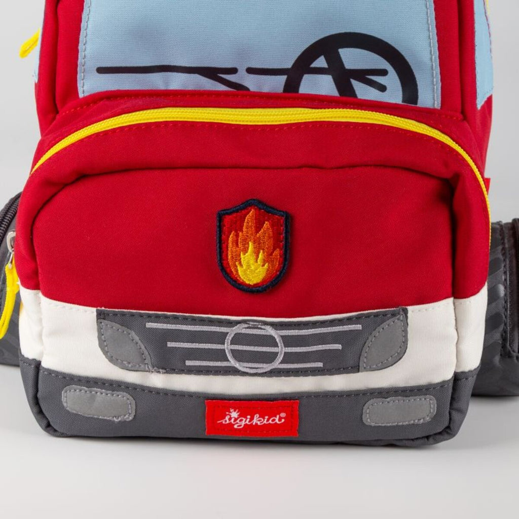 sigikid-kinderrucksack-feuerwehrauto-D2BABB513.jpg