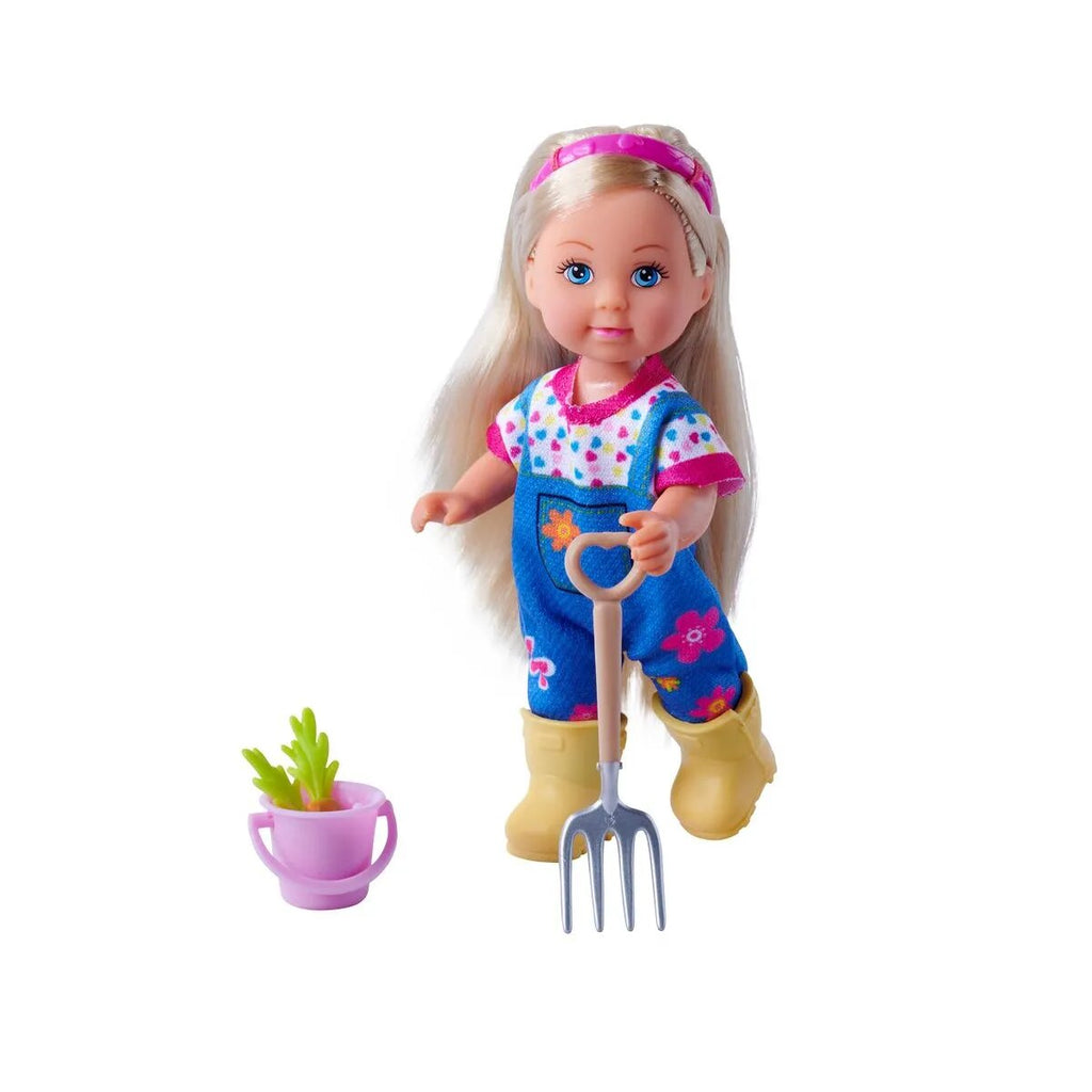 simba-evi-love-farmer-1EF77F3F2.jpg